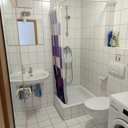 Und Monteurzimmer Bei Heilbronn Domke Апартаменты *