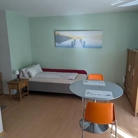 Und Monteurzimmer Bei Heilbronn Domke Апартаменты *